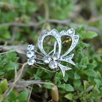 1940s 18ct White Gold, Diamond Bow Motif Brooch | Parkin and Gerrish (UK)