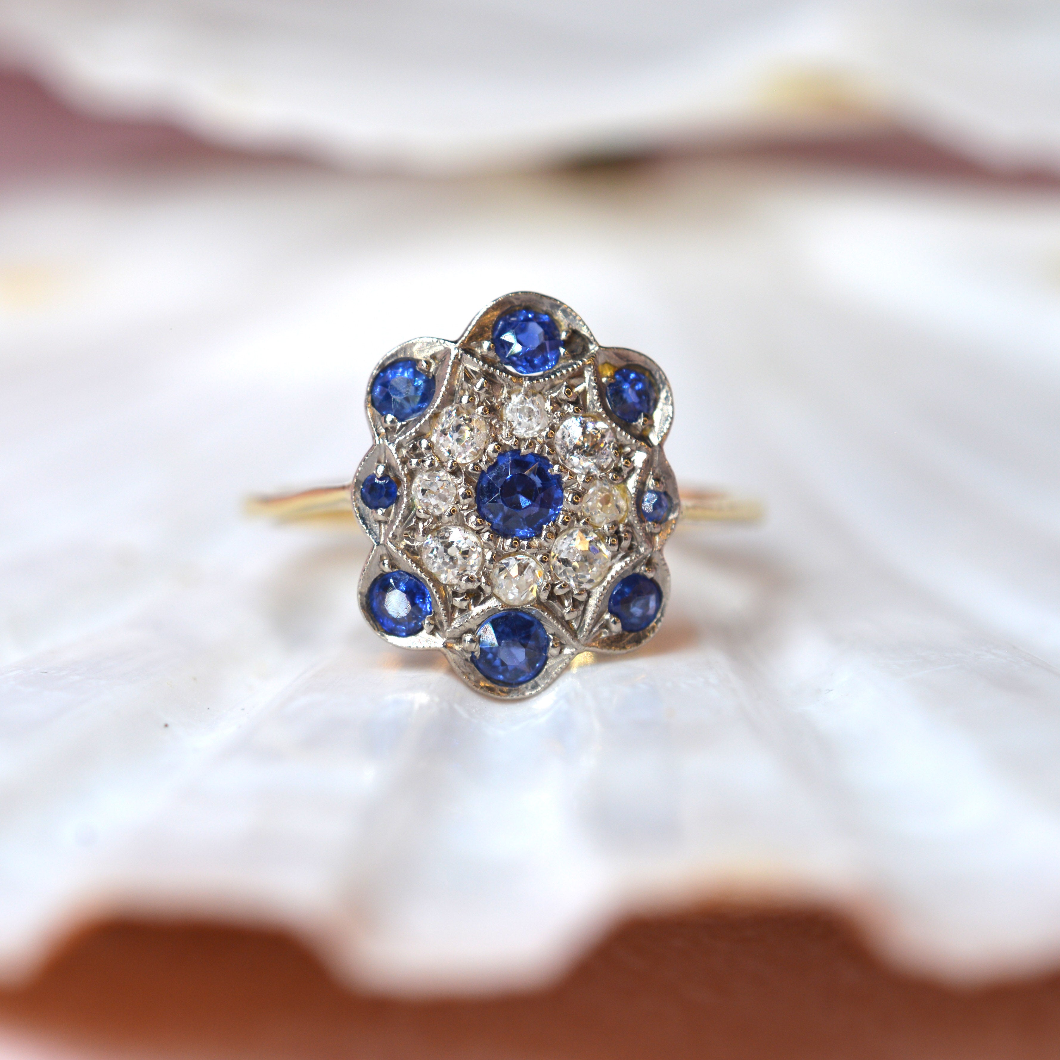 18ct Gold Vintage Oval Diamond Cluster Ring – Robert Anthony Jewellers,  Edinburgh