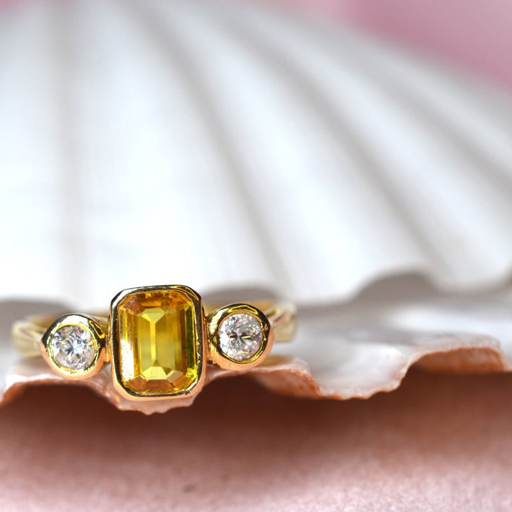 Vintage Engagement Rings (1970s, 1980s, 1990s, 2000s) - Parkin and Gerrish