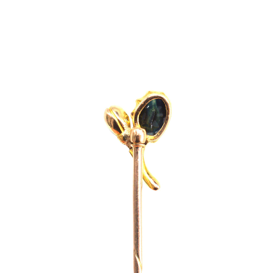 Early 20th Century 18ct Gold Dark Sapphire Tie Pin of Flower and Bud