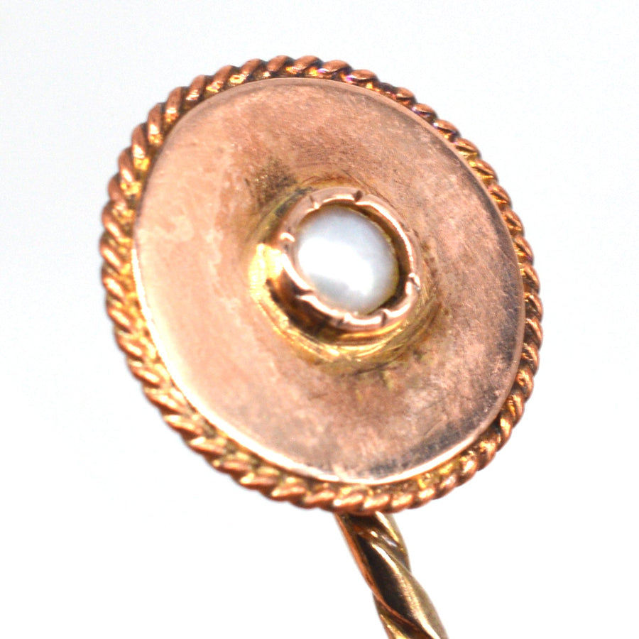 Early 20th Century 9ct Gold Pearl Flat Circle Tie Pin
