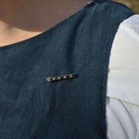 Art Deco French Sapphire and Diamond Arrow Brooch | Parkin and Gerrish (UK)