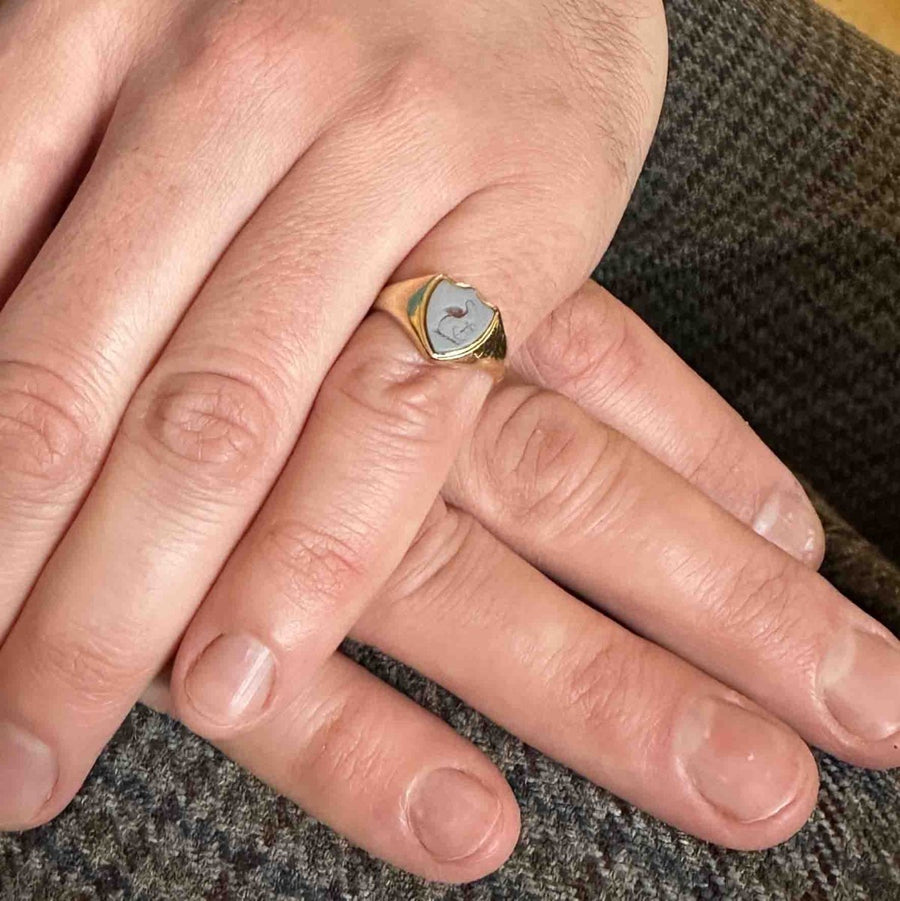 Victorian 18ct Gold and Carnelian Signet Ring with a Stork and and an Anchor | Parkin and Gerrish | Antique & Vintage Jewellery
