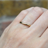 1940s 9ct Gold Wedding Ring (2.5mm) | Parkin and Gerrish (UK)