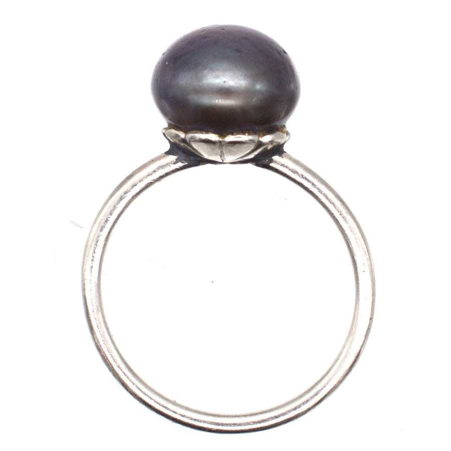 Edwardian Platinum, Black Pearl Solitaire Ring | Parkin and Gerrish | Antique & Vintage Jewellery