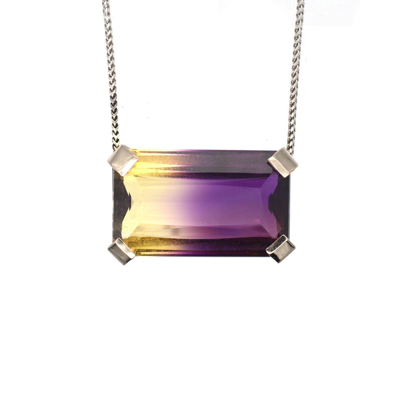 Collier moderne en or blanc 9 carats, améthyste-citrine (amétrine) bicolore 28 carats