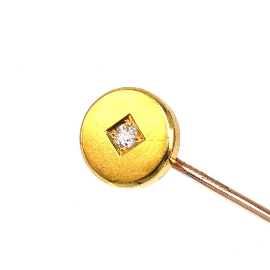 Victorian 18ct Gold Simple Round Circle Tie Pin with a Diamond | Parkin and Gerrish | Antique & Vintage Jewellery
